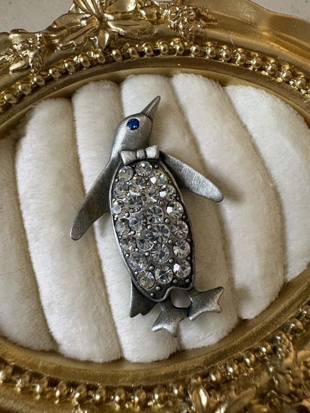 JJ Vintage Pewter Tone Rhinestone Penguin Brooch Pin with Blue Eye